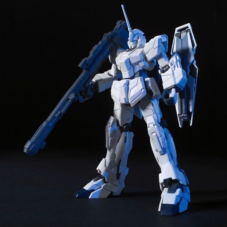 GUNDAM - HGUC Unicorn RX-0 Unicorn Mode - Model Kit