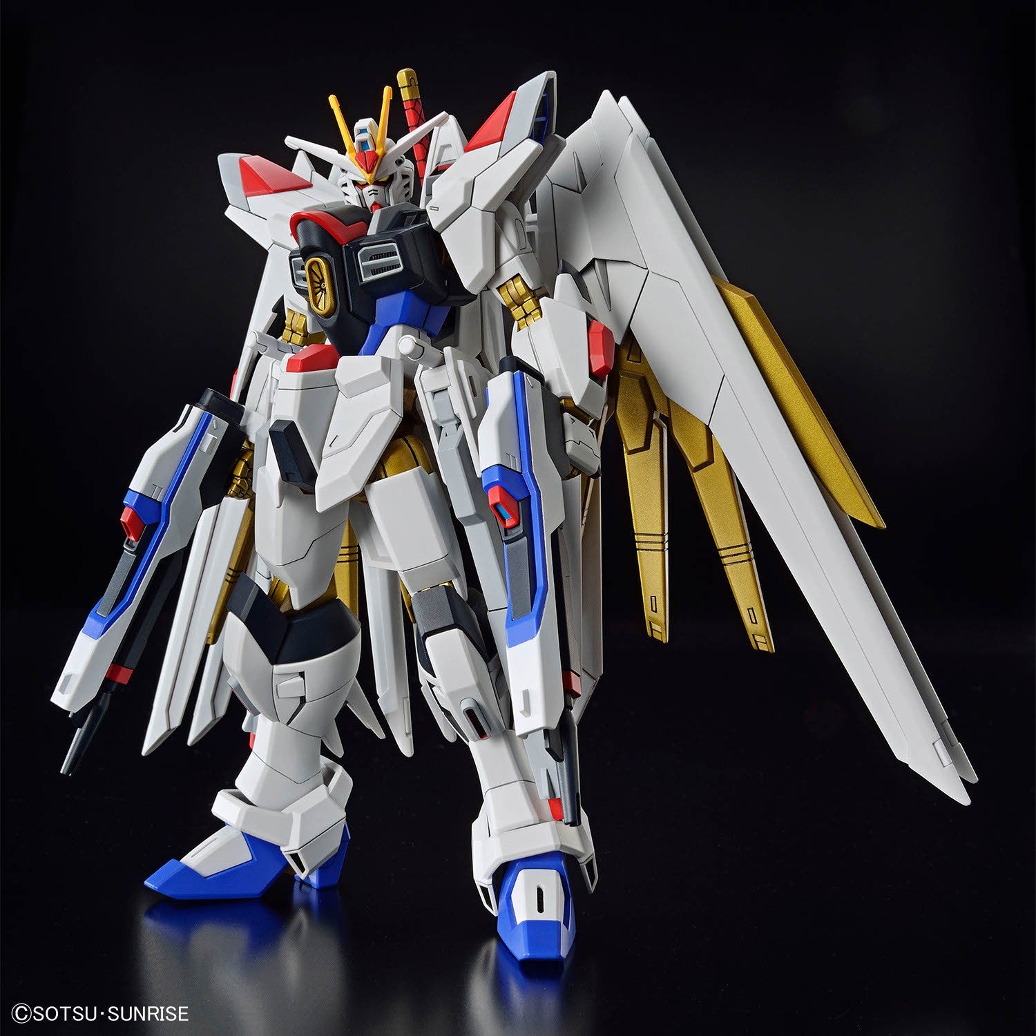 GUNDAM - HG 1/144 Mighty Strike Freedom Gundam - Model Kit