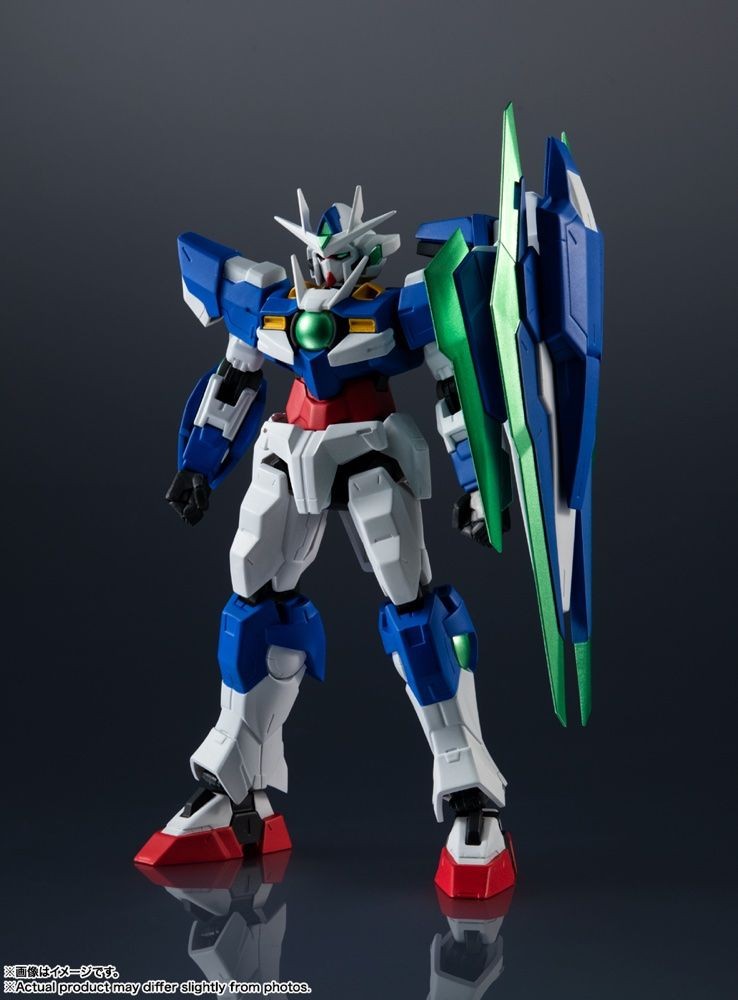 Gundam Universe GNT-0000 00 QAN[T] Action Figure