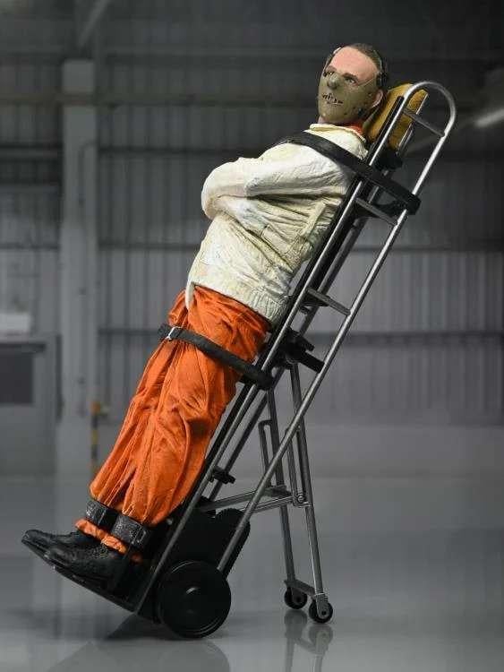 SILENCE OF THE LAMB - Dr Hannibal Lecter - Figure 17cm
