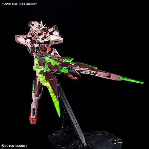 GUNDAM - MG 1/100 OO QAN(T) Trans-Am Special Coating - Model Kit