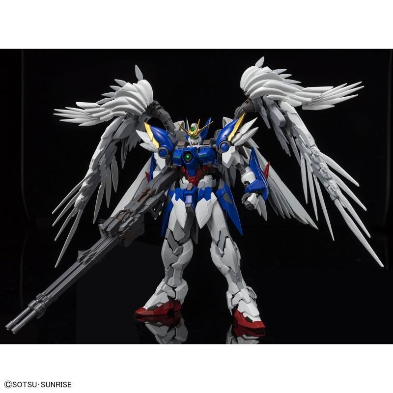 GUNDAM - Hi-Resolution Model Wing Gundam Zero EW 1/100 - Model Kit