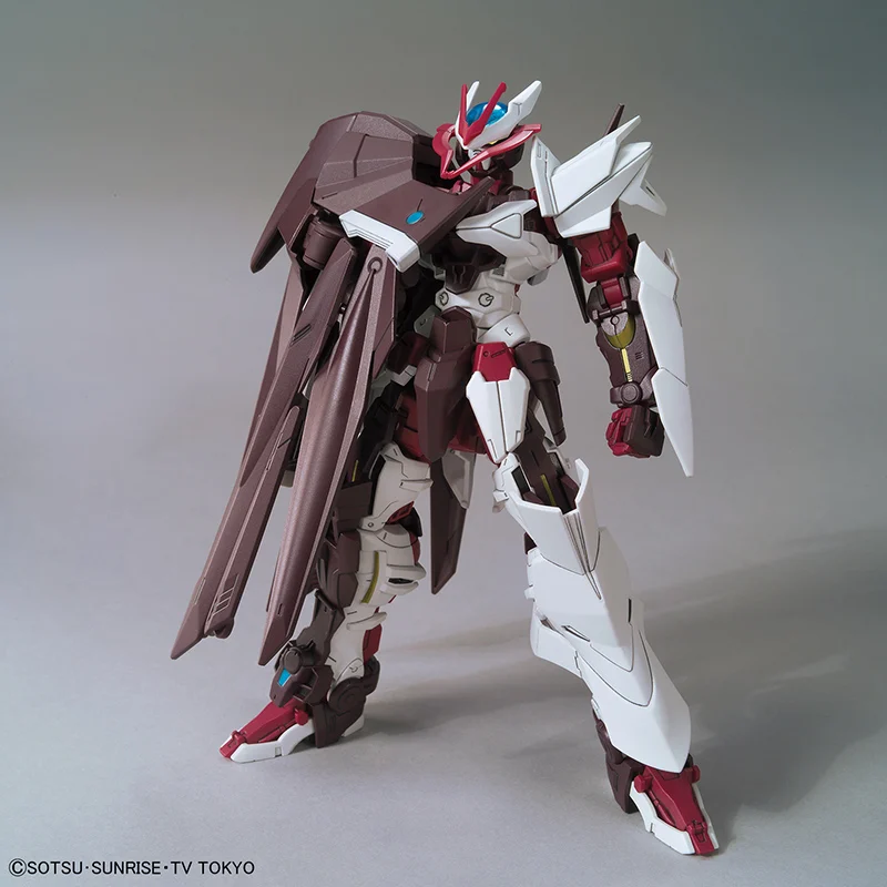 GUNDAM - Model Kit - HG 1/144 - Gundam Astray No-Name