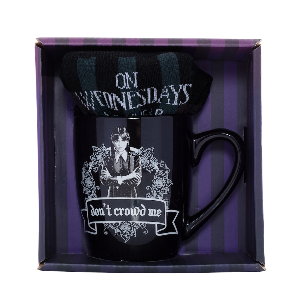WEDNESDAY - Wear Balck - Mug 315ml and Female Socks 36-41