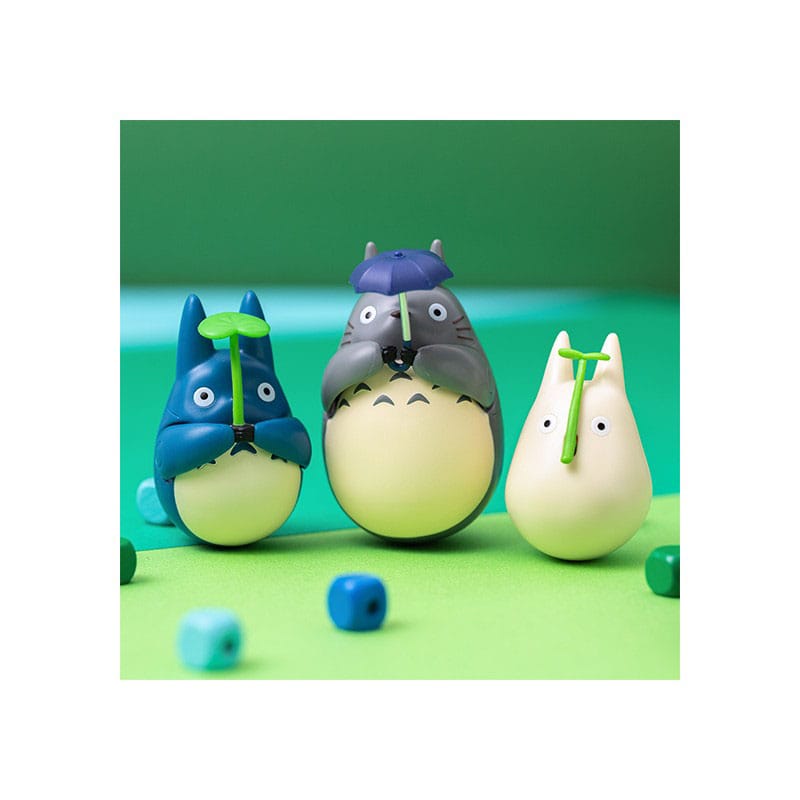 MY NEIGHBOR TOTORO - White Totoro with leaf - Figure Culbuto 4.9cm