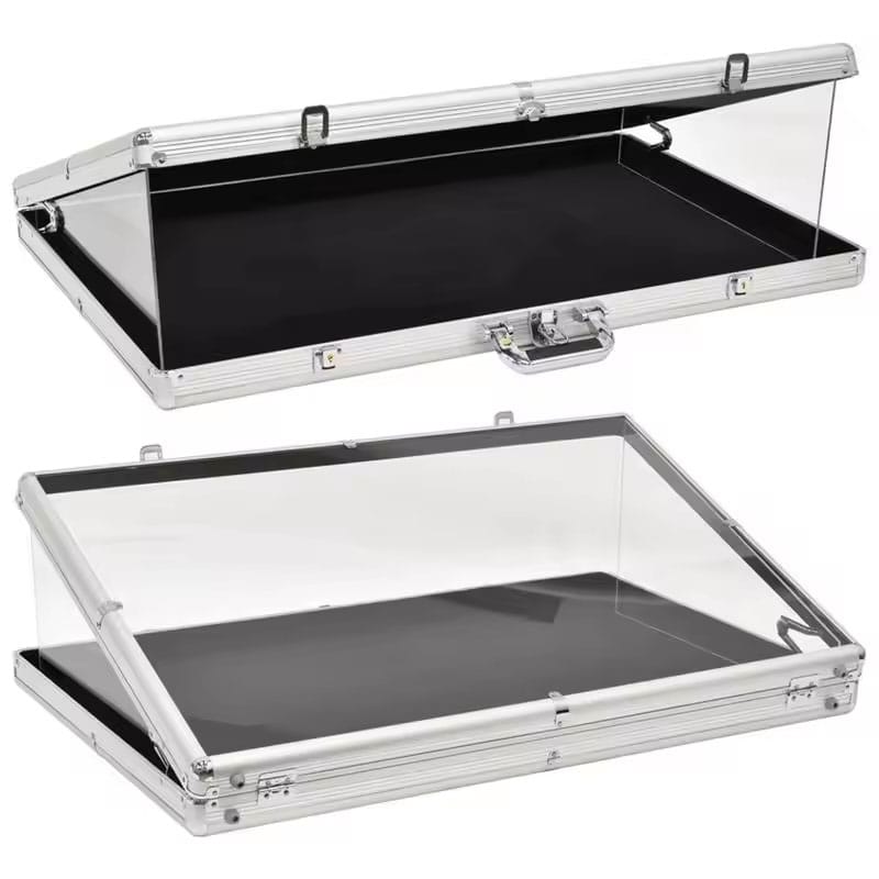 [PREORDER] Evoretro Trading Card Display Suitcase