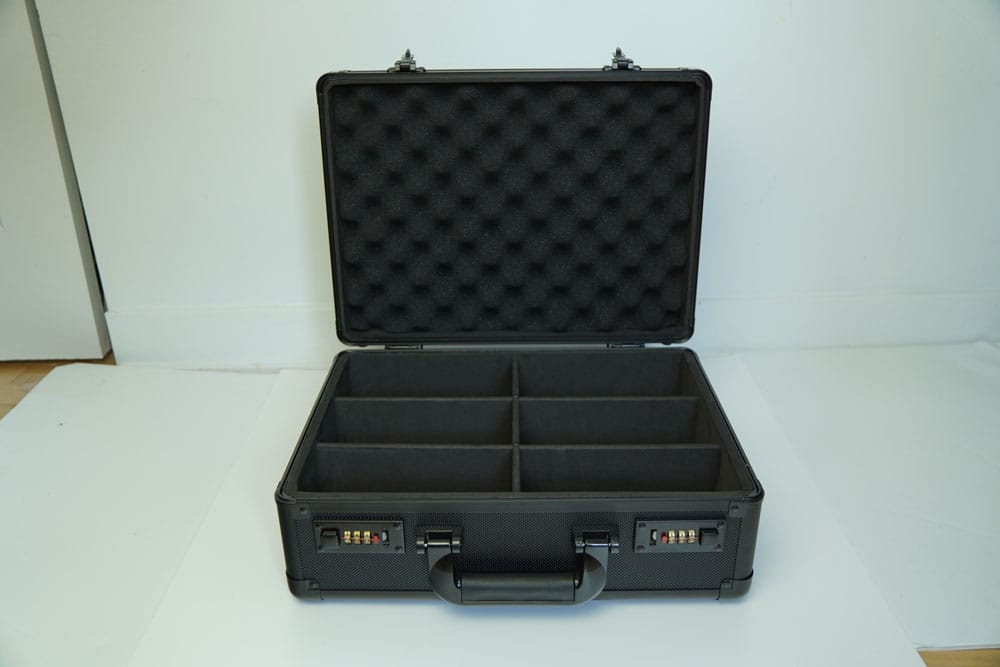 [PREORDER] Evoretro Trading Card Suitcase Black