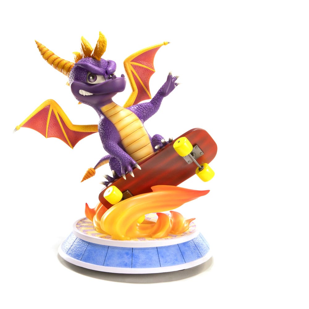 [PREORDER] Spyro : Year of the Dragon  PVC Statue Spyro Skateboard 34 cm