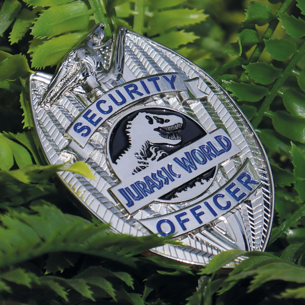 [PREORDER] Jurassic World Limited Edition Replica Security Officer Badge
