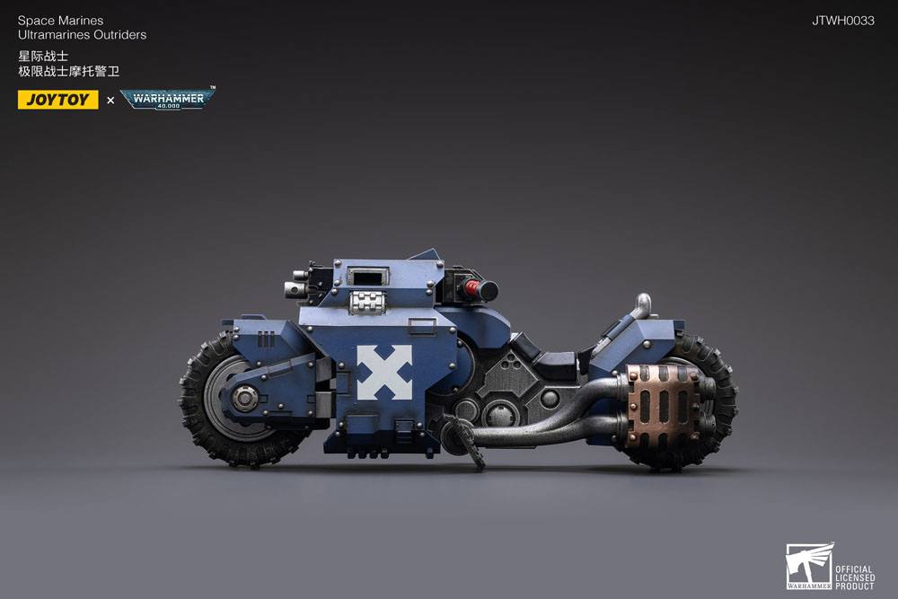[PREORDER] Warhammer 40k Vehicle 1/18 Ultramarines Outrider Bike 22 cm