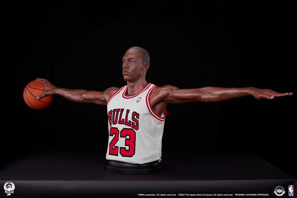 [PREORDER] NBA Legends Life-Size Bust Michael Jordan Wings 81 cm